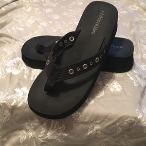90’s Style Platform Sandal